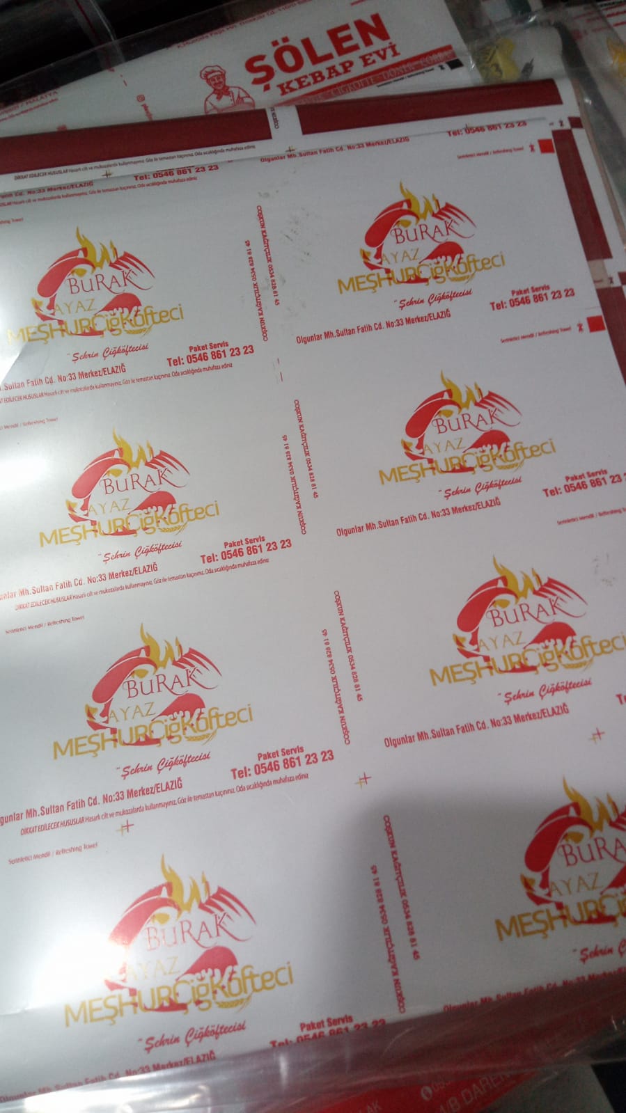  BURAK AYAZ MEŞHUR KÖFTECi